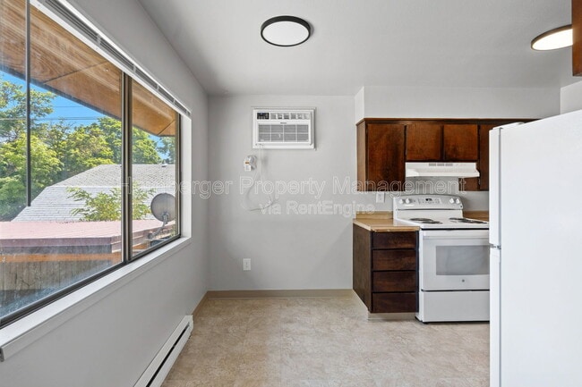 Photo - 2628 E Wellesley Ave Unidad 1