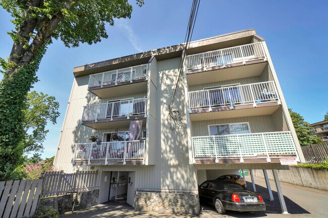 Building Photo - Gorge Shores Apartments