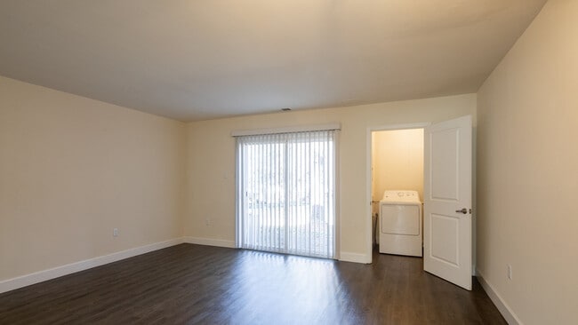 Millspring Commons Apartments and Townhomes