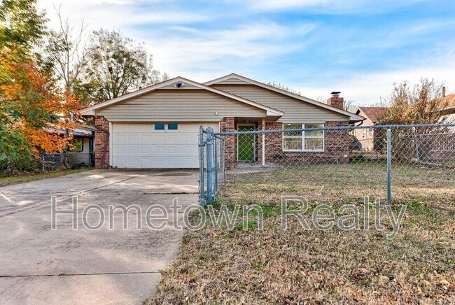 Photo - 605 W Clarke St