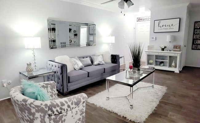 Carrara at Cypress Creek