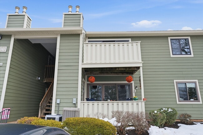 Building Photo - 1210 Braxton Ct