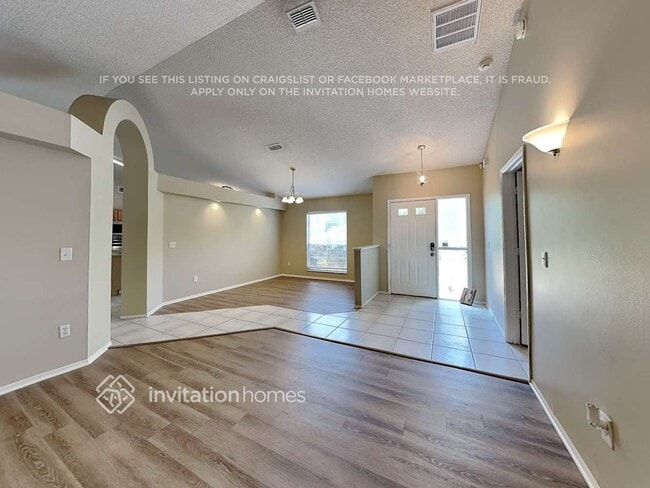 Photo - 328 Inglenook Cir