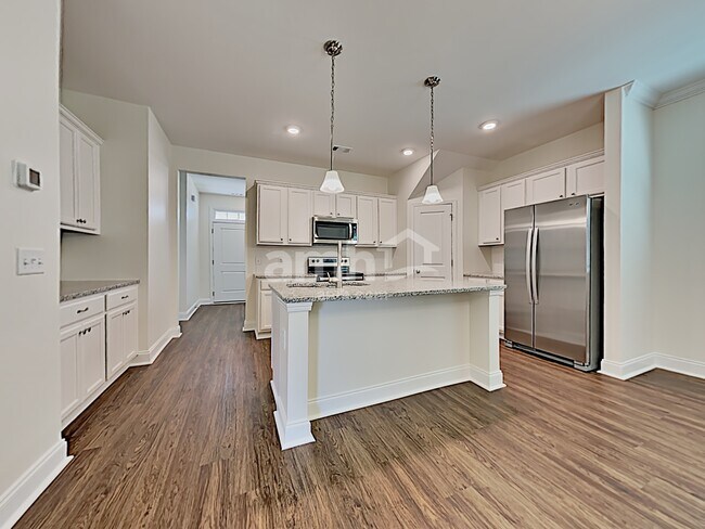 Photo - 24 Crabapple Cir