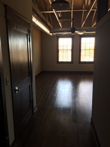 311 Barrington Ave Lofts