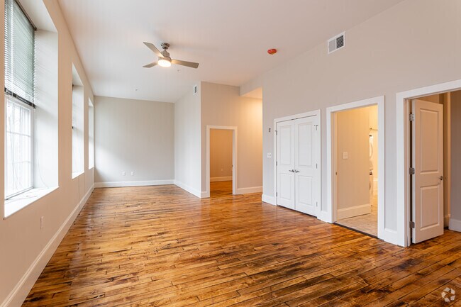 2BR, 1BA