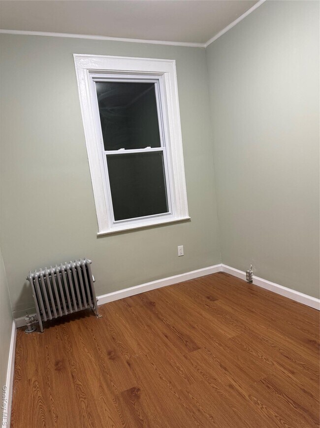 Photo - 127-05 88th Ave