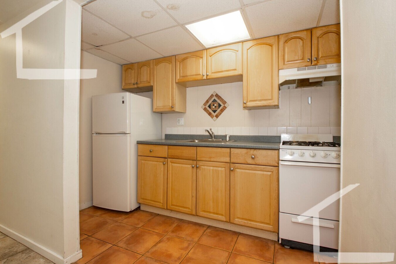 Photo - Beautiful newly renovated unit in Allston close to public transportation available NOW!