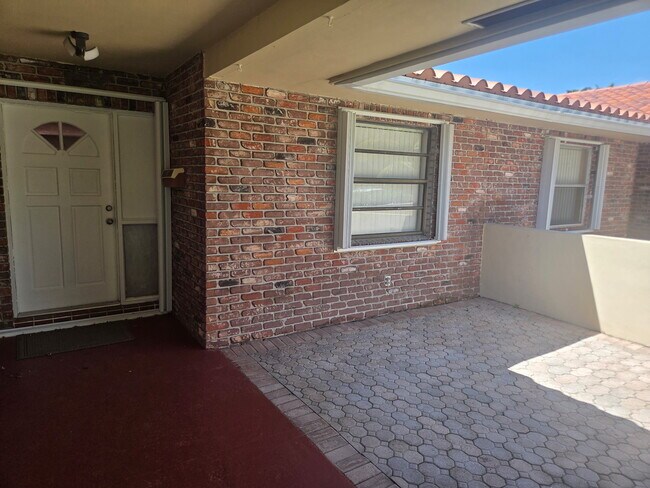 Photo - 8300 NW 35th St