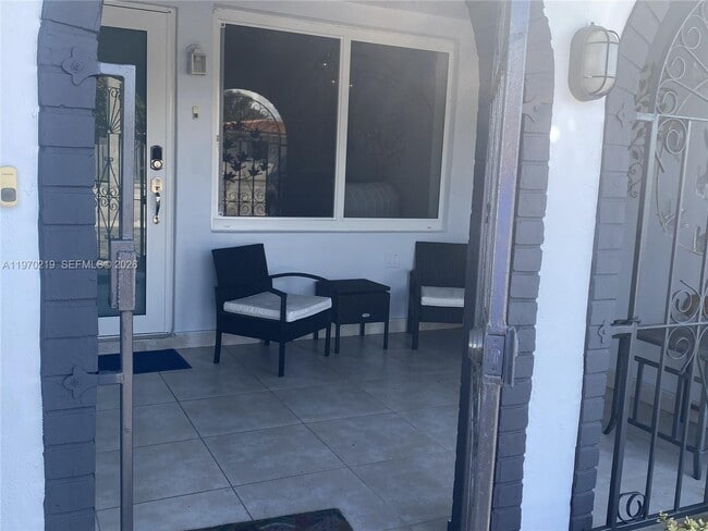 Photo - 3251 SW 67th Ave