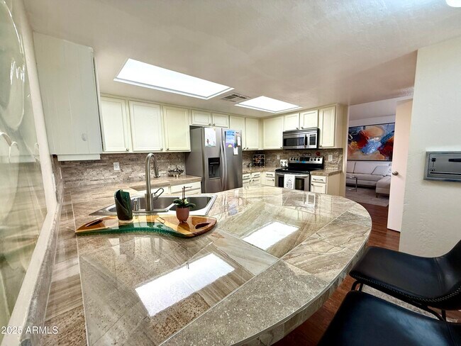 Photo - 15020 N 40th St