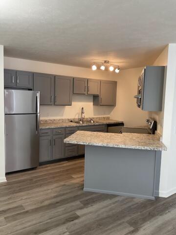 Premium - Kitchen View 1