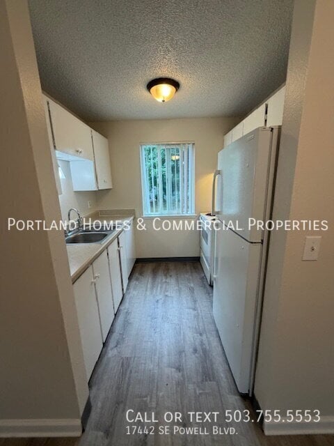 Photo - 17442 SE Powell Blvd