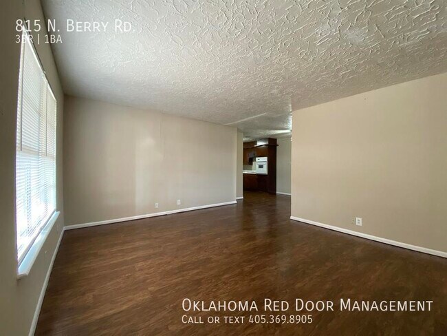 Photo - 815 N Berry Rd
