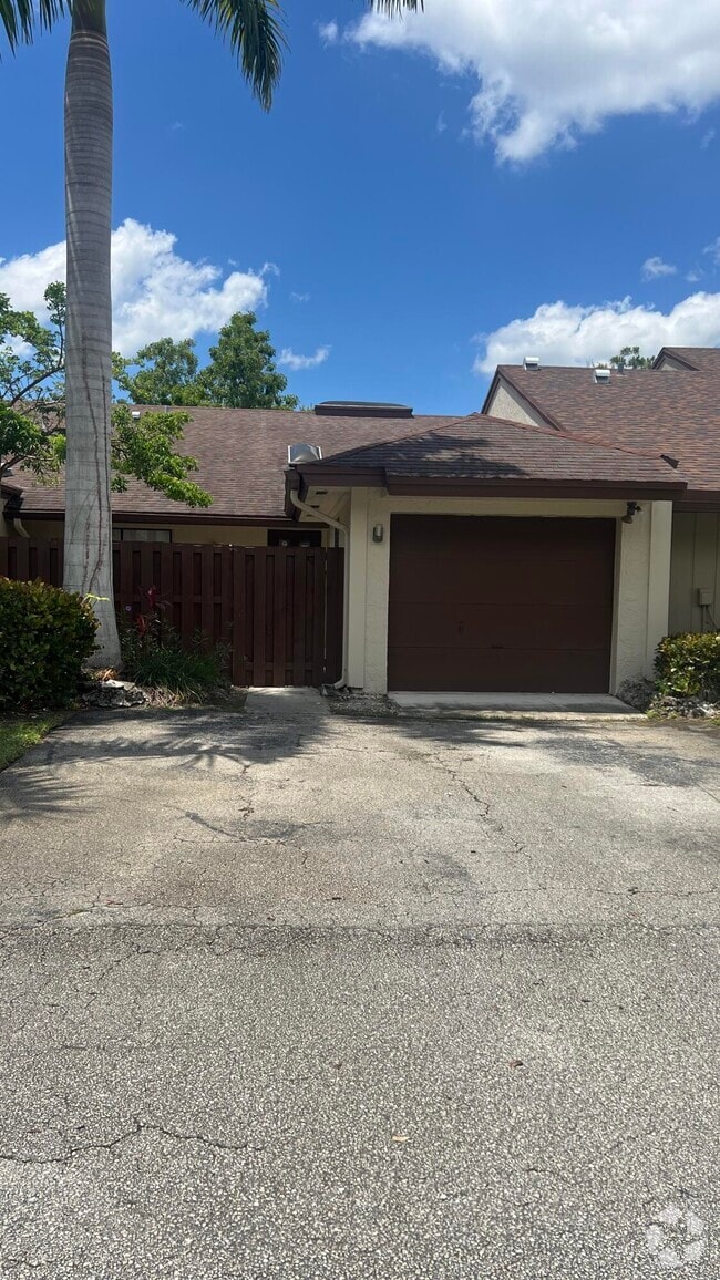 Building Photo - 22682 Vistawood Way Rental