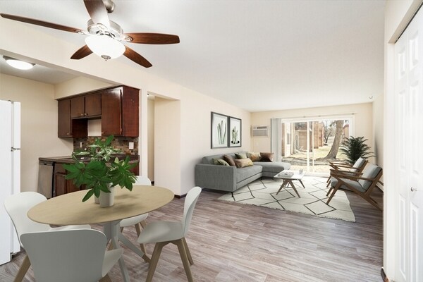 Photo - Boulder Court Apartments