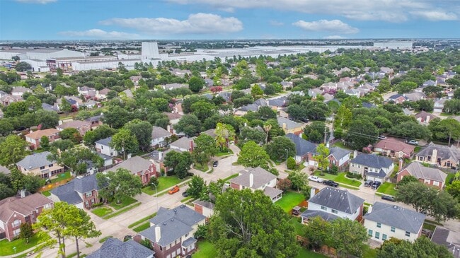 Photo - 6219 Summerville Ln