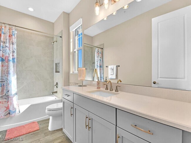 Photo - 2561 Seychelles Dr Unit 308