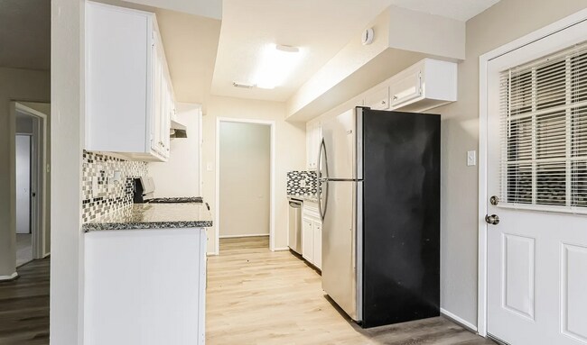 Photo - 500 Allison St