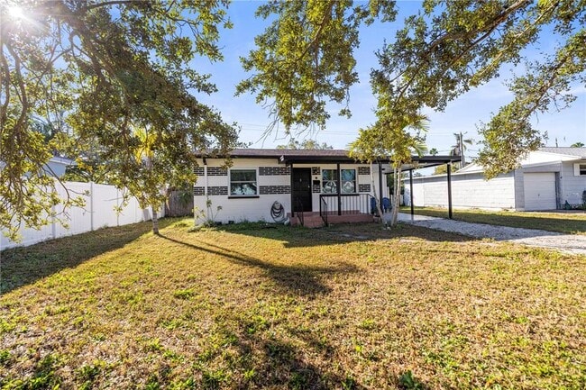 Photo - 132 81st Ave N