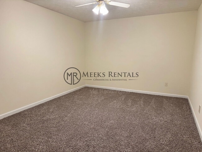 Photo - 109 Botley Ln Unit 6