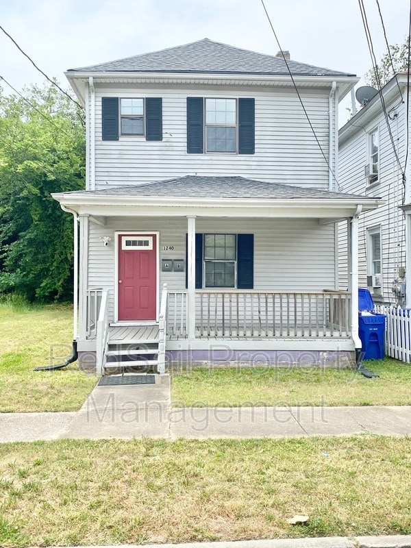 Building Photo - 1240 24th St Unit B