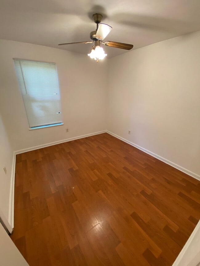 Photo - Gorgeous 3 Bedroom 2 Bathroom Single Family Home! Huge Fenced in Backyard!