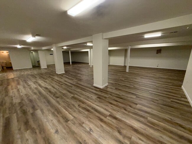 Photo - 17A N Main St