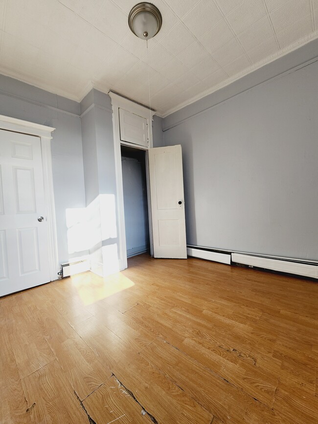 Photo - 8 Grant Ave Unit 3L