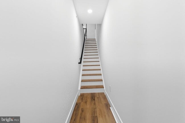 Building Photo - 2713 W Montgomery Ave