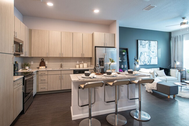 Building Photo - Sanctuary at Centerpointe Rental