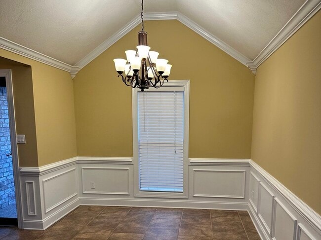 Photo - 38 Arbuckle Ln