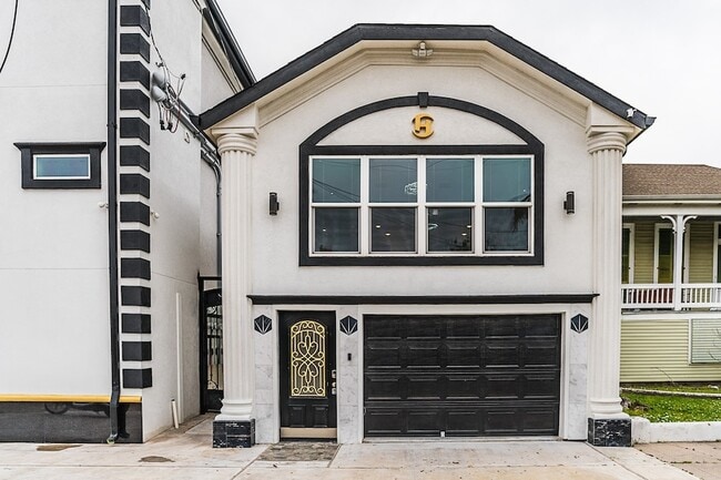 Photo - 1801 Rosenberg St