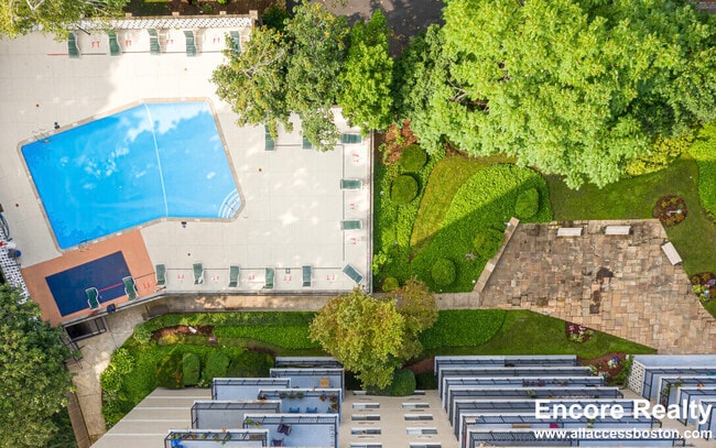 Photo - 34 Medfield St