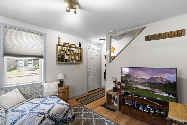 Photo - 106 Porpoise Way Unit 106