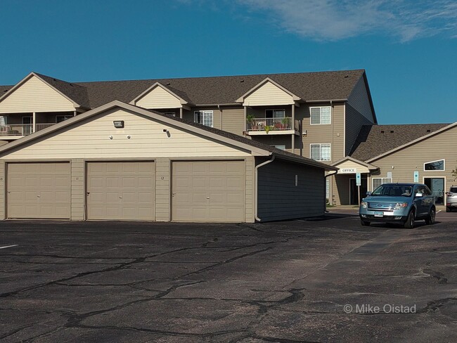 Photo - Diamond Valley Apartments Unit A-111