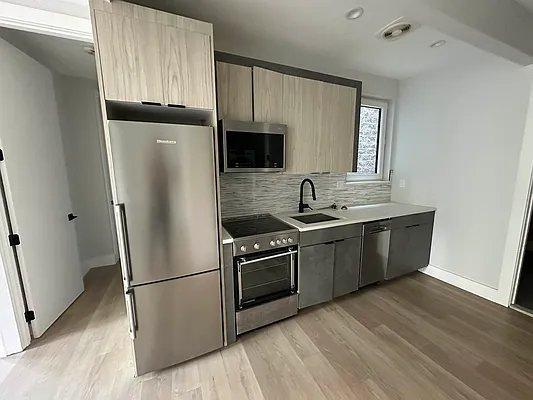 Building Photo - 3 bedroom in Bronx NY 10454 Unit 3C Rental