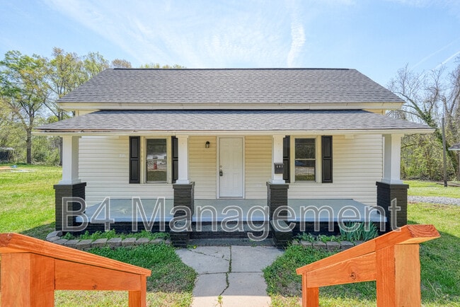 Building Photo - 467 W Peachtree St