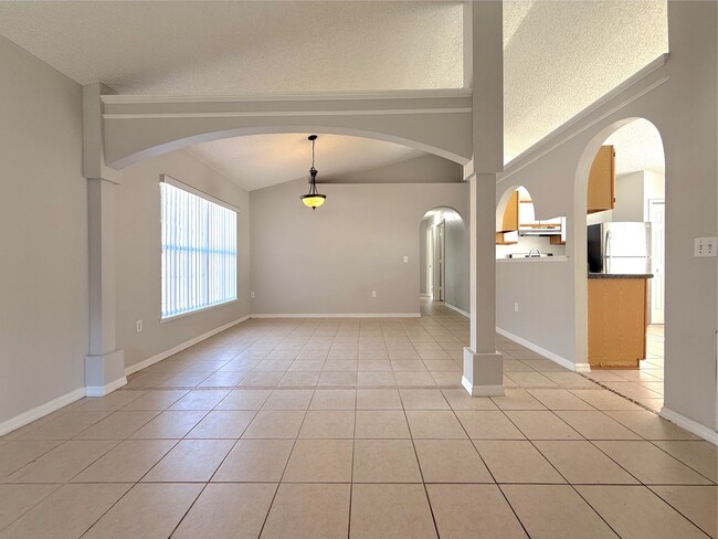 Photo - 3/2 Home with a 1-Car Garage in Apopka