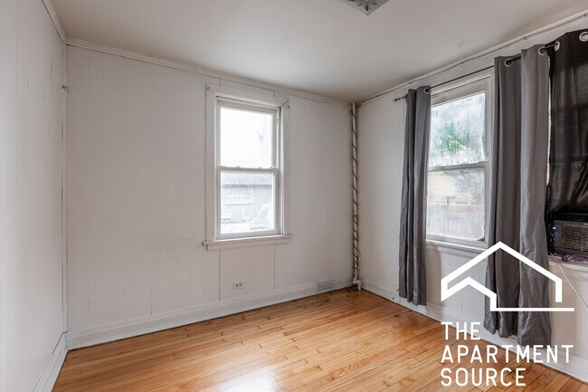 Photo - 6855 W Addison St Unit 1R