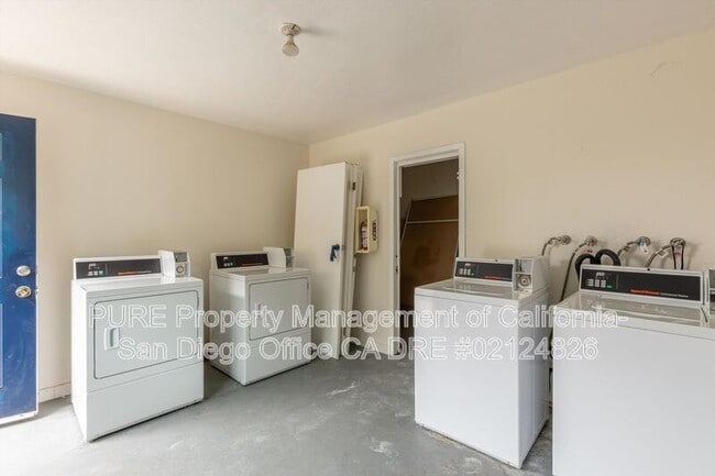 Photo - 331 E Washington Ave