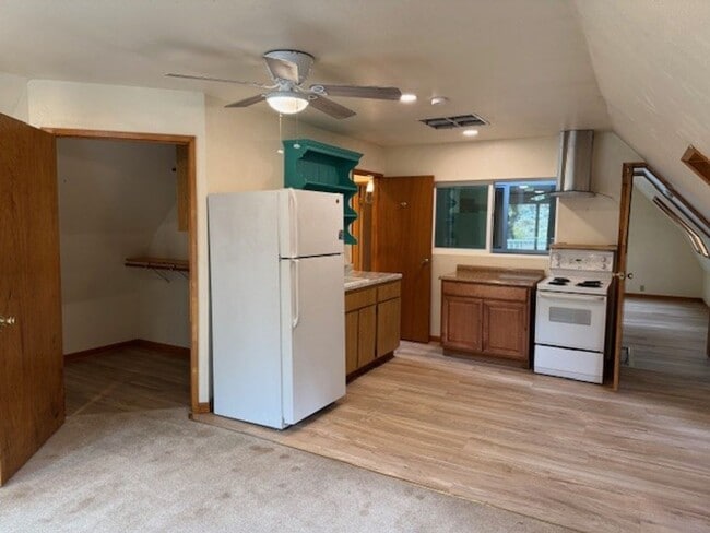 Photo - Peaceful Country Setting