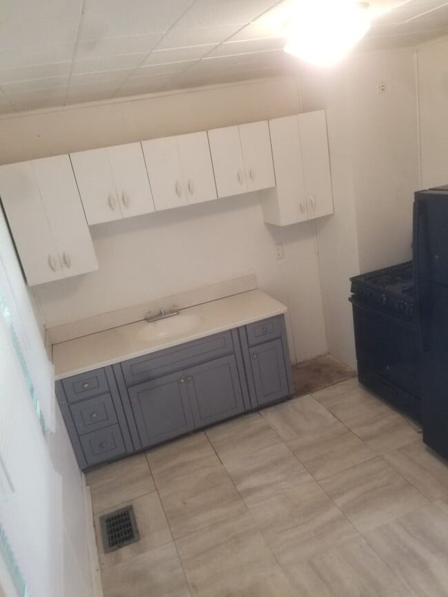 Photo - 2 bedroom home available in Rockford