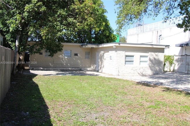 Photo - 225 NW 59th St