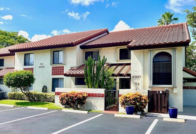 10615 Ocean Palm Way Unit 102