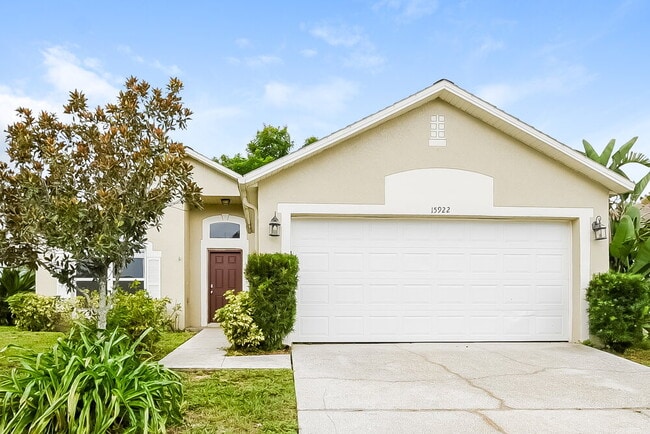 Building Photo - 15922 Wilkinson Dr Rental