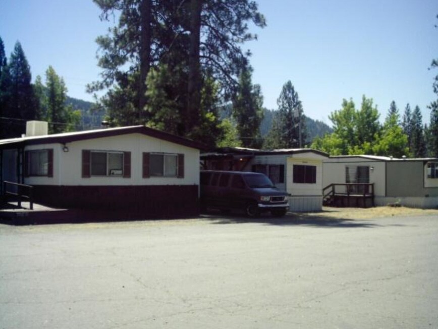 Photo - Whispering Pines Mobile Home Park