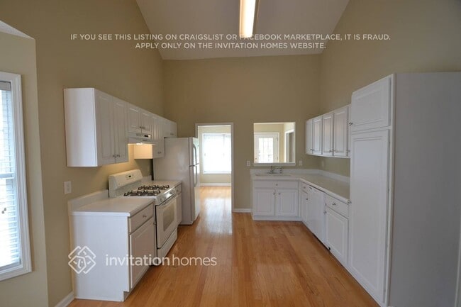 Photo - 2110 Heatherton Rd