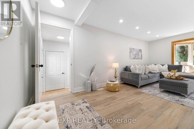 Photo - 1487 Beckworth Ave