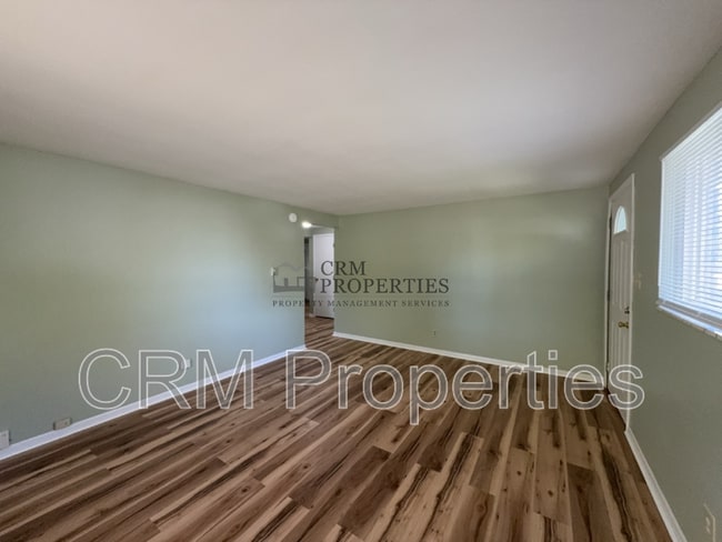 Photo - 11897 E Welland St